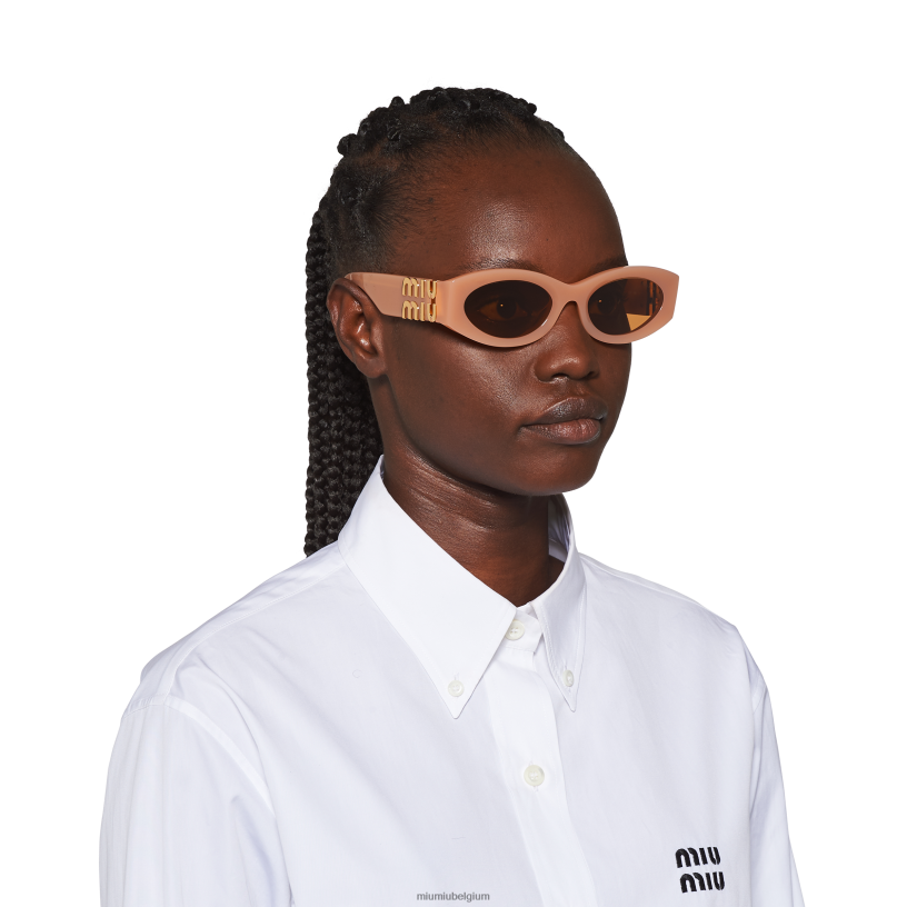 Miu Miu camel beige lenzenglimp zonnebril N8F6L1249 accessoires