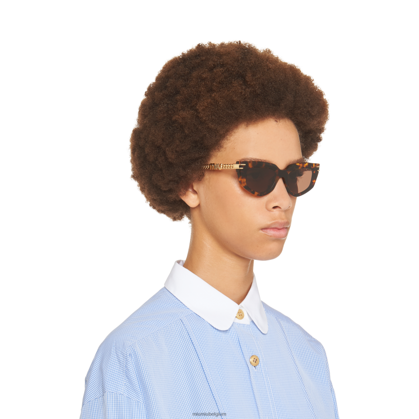 Miu Miu koffie lenzenlogo zonnebril N8F6L1268 accessoires