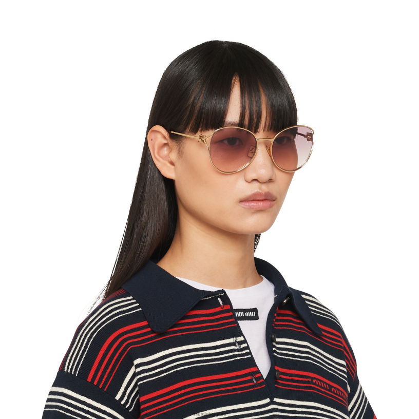 Miu Miu roze beg gearceerde lenzenlogo zonnebril N8F6L1289 accessoires