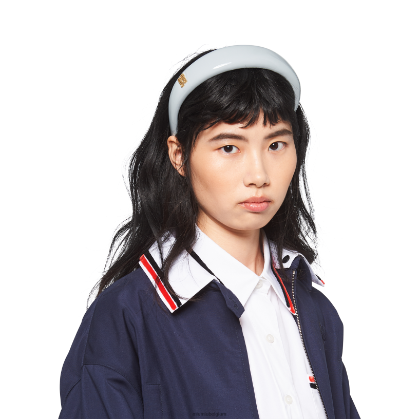 Miu Miu korenbloemhoofdband van lakleer N8F6L1140 accessoires