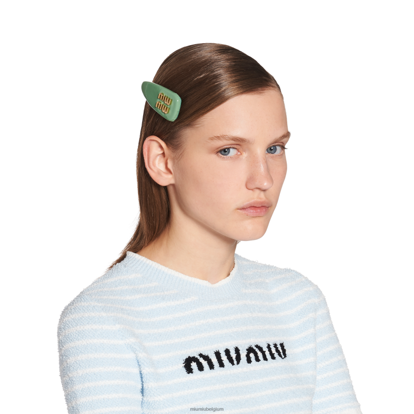 Miu Miu salie groenlakleren haarclip N8F6L1135 accessoires