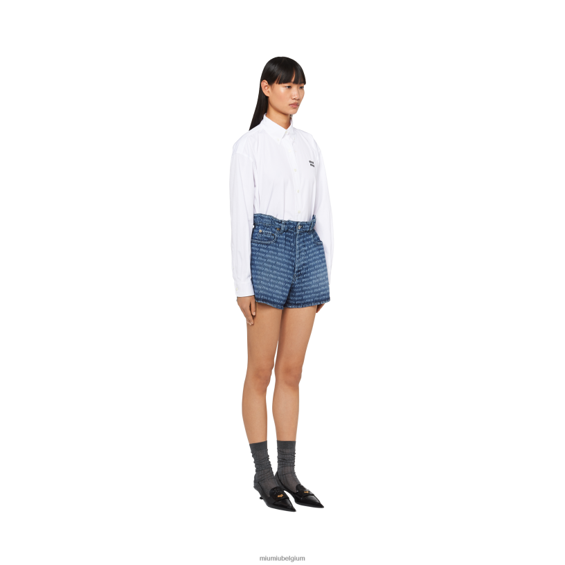 Miu Miu marinekorte spijkerbroek N8F6L948 klaar om te dragen