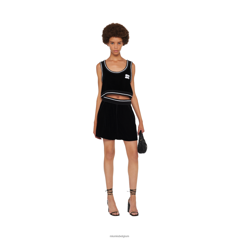 Miu Miu zwartfluwelen bermuda's N8F6L987 klaar om te dragen