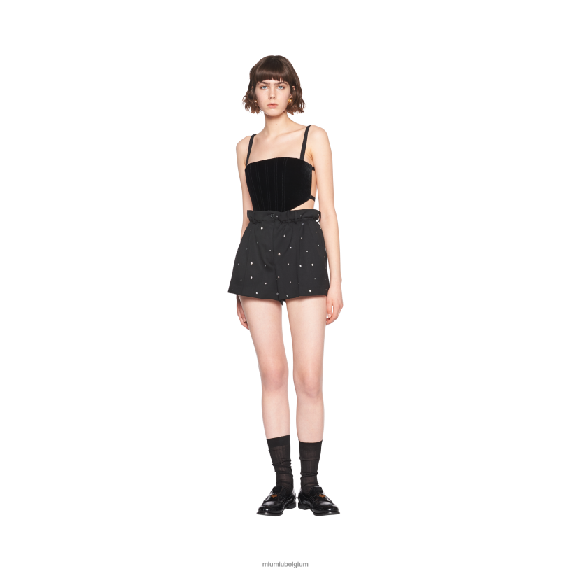 Miu Miu zwartgeborduurde grain de poudre short N8F6L1001 klaar om te dragen