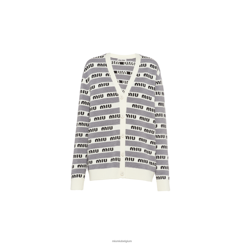 Miu Miu grijswollen vest N8F6L816 klaar om te dragen