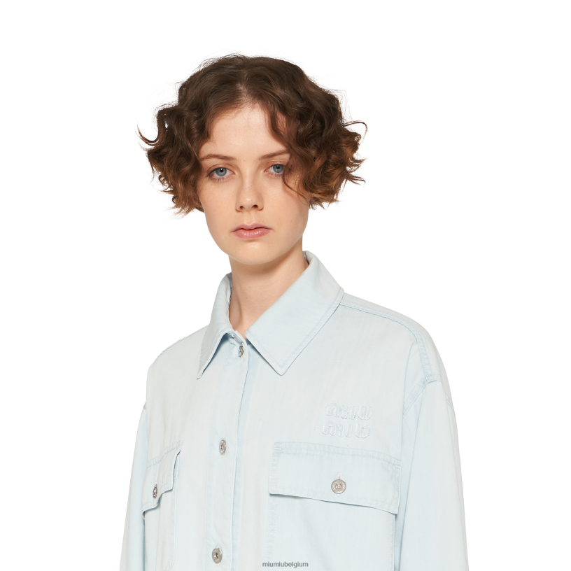 Miu Miu lichtblauwdenim blouson jack N8F6L482 klaar om te dragen