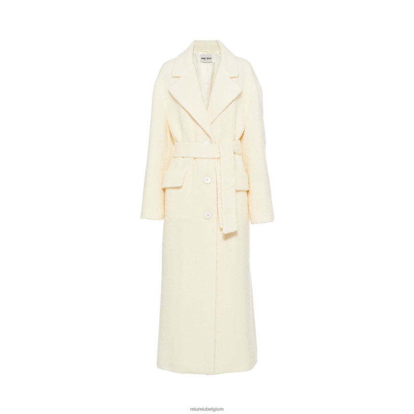 Miu Miu witbouclé jas met één rij knopen N8F6L542 klaar om te dragen