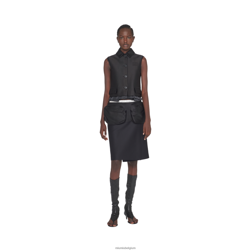 Miu Miu zwartsingle-breasted radzimir vest N8F6L462 klaar om te dragen