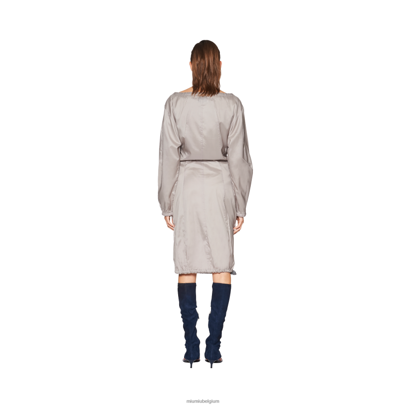 Miu Miu bewolkt grijstechnische zijden jurk met lange mouwen N8F6L365 klaar om te dragen