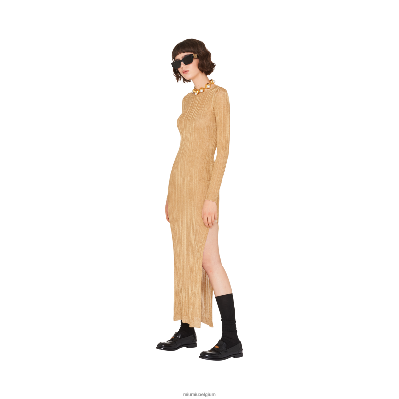 Miu Miu goudlange slappe jurk N8F6L426 klaar om te dragen