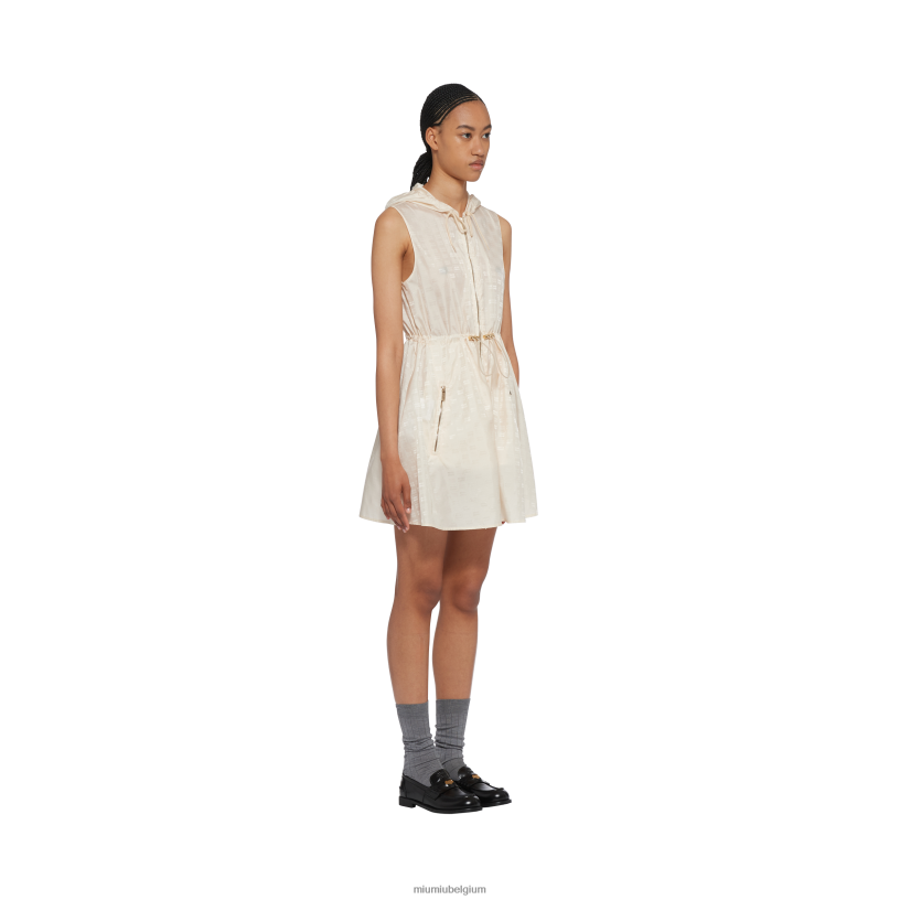 Miu Miu ivoornylon mini-jurk N8F6L357 klaar om te dragen