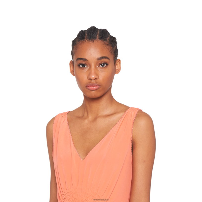 Miu Miu koraallange crêpe de chine jurk N8F6L442 klaar om te dragen