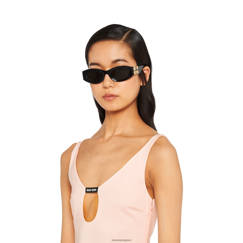 Miu Miu kwartsjurk van stretchjersey N8F6L396 klaar om te dragen