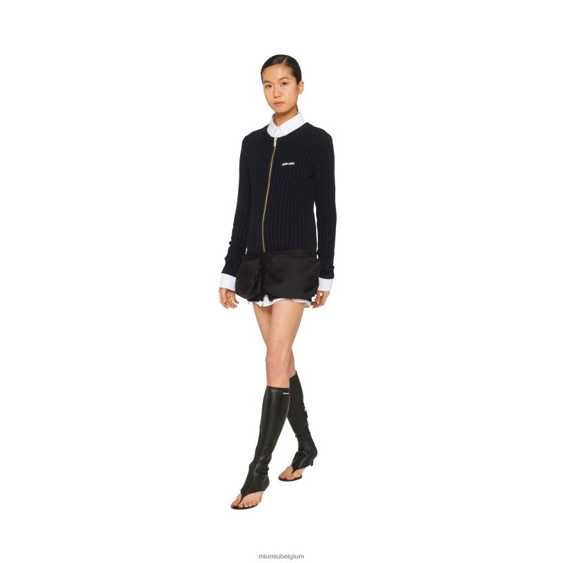 Miu Miu marinekatoenen gebreid vest N8F6L363 klaar om te dragen