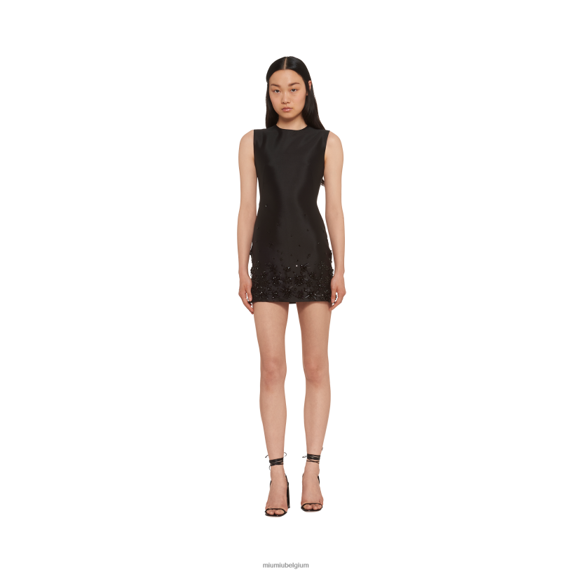 Miu Miu zwartgeborduurde mini-jurk van zijde en wol N8F6L404 klaar om te dragen