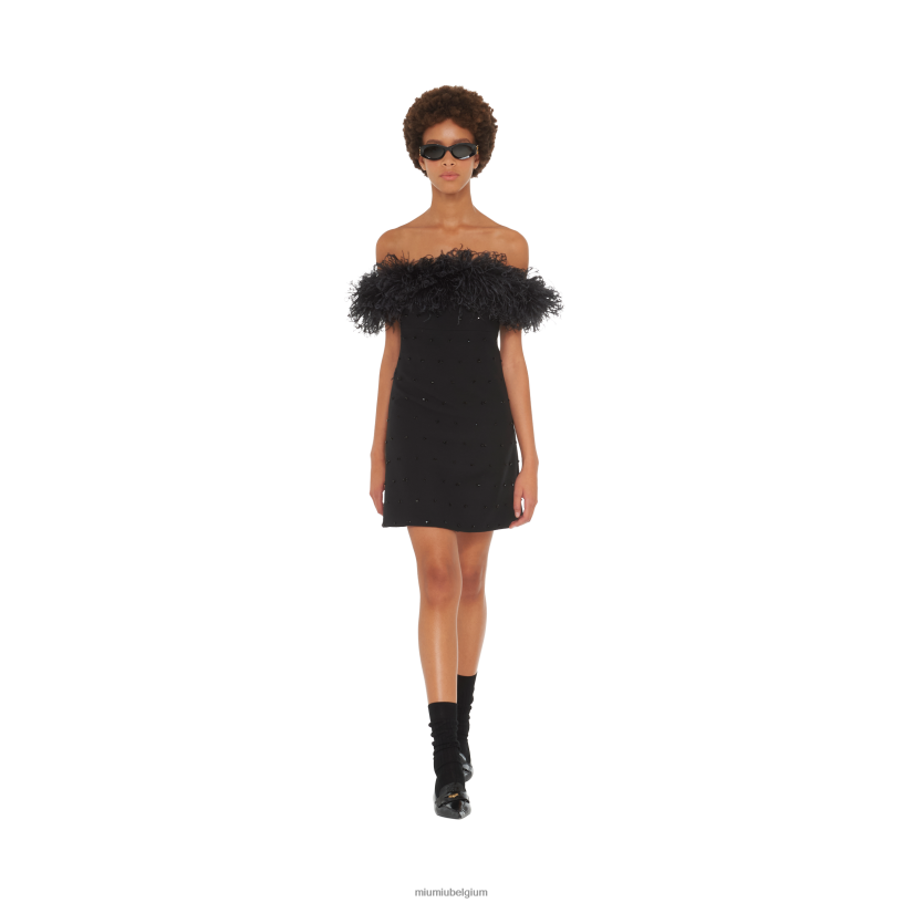 Miu Miu zwartgeborduurde tricotine jurk N8F6L432 klaar om te dragen