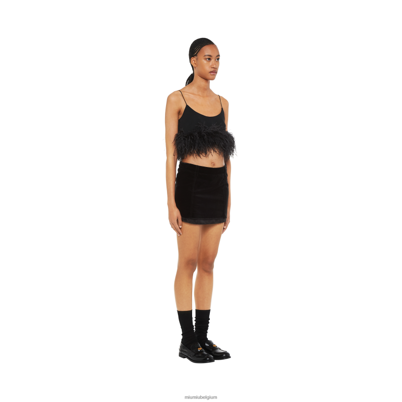 Miu Miu zwartfluwelen minirok N8F6L886 klaar om te dragen