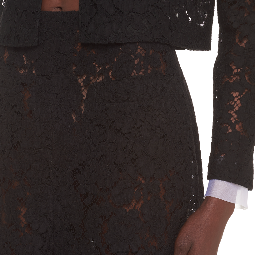 Miu Miu zwartlange kanten rok N8F6L873 klaar om te dragen