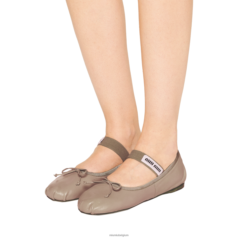 Miu Miu Waterlelieleren ballerina's N8F6L275 schoenen