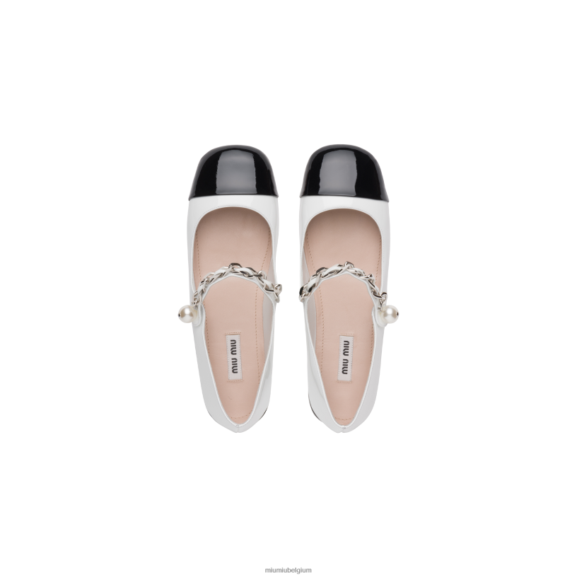 Miu Miu wit Zwartlakleren ballerina's N8F6L286 schoenen