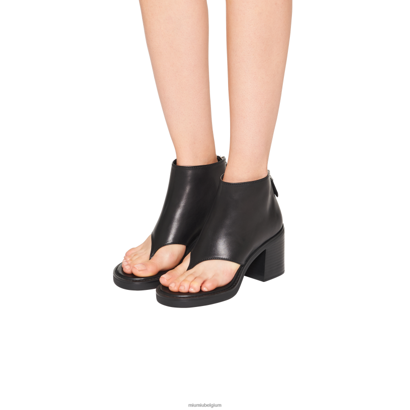 Miu Miu zwartleren teenslippers N8F6L335 schoenen