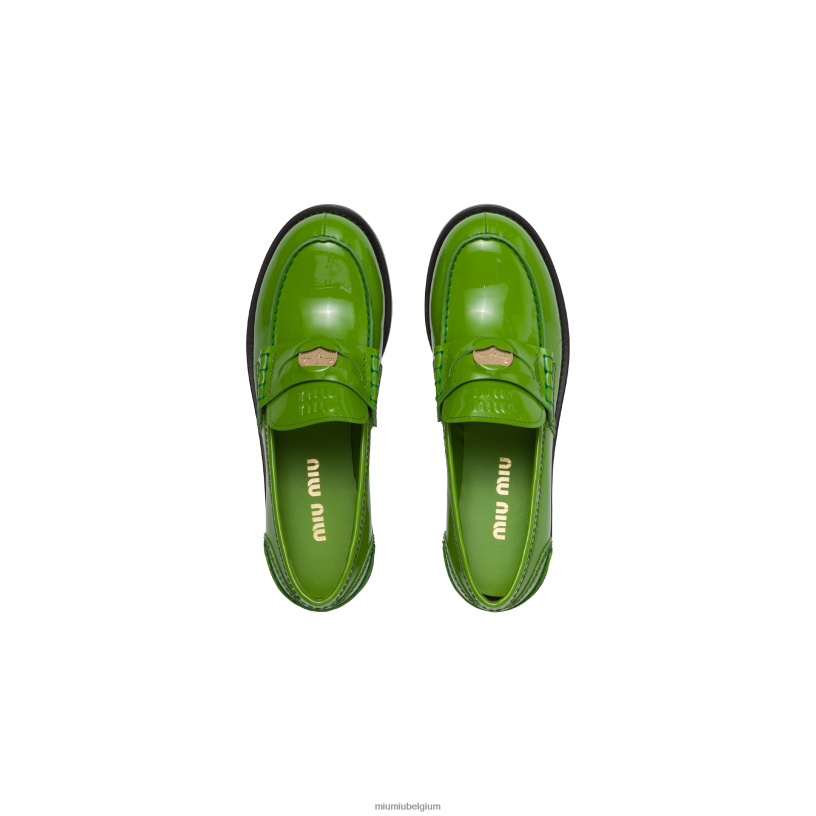 Miu Miu appel groenloafers van lakleer N8F6L320 schoenen