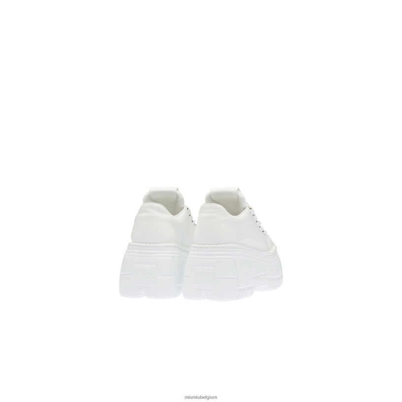 Miu Miu witleren veter derby schoenen N8F6L331 loafers en veterschoenen