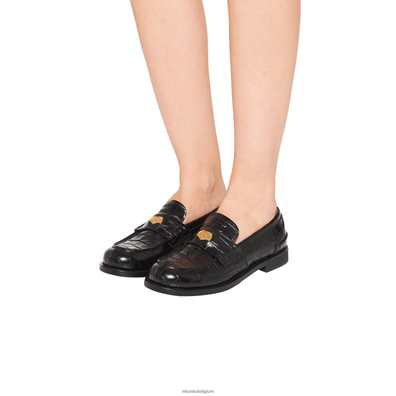 Miu Miu zwartLoafers van leer met krokodillenprint N8F6L308 schoenen