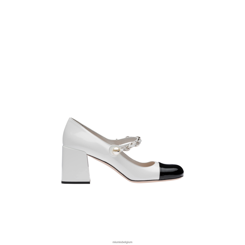 Miu Miu wit Zwartpumps van lakleer N8F6L194 schoenen