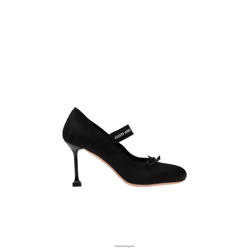 Miu Miu zwartsatijnen pumps N8F6L187 schoenen