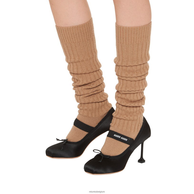 Miu Miu zwartsatijnen pumps N8F6L187 schoenen