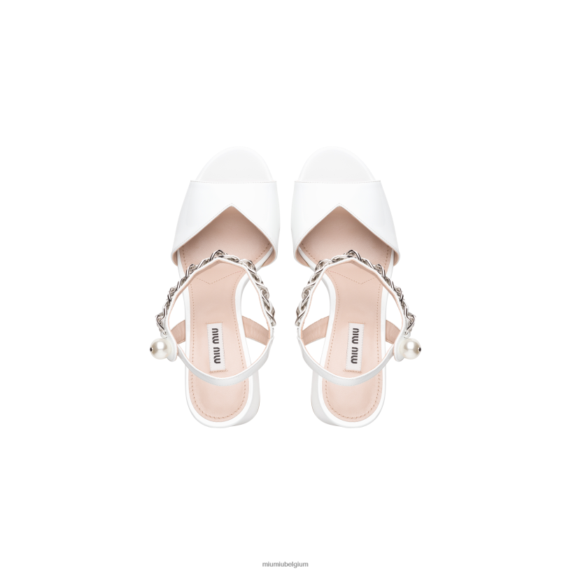 Miu Miu witplateausandalen van lakleer N8F6L243 schoenen