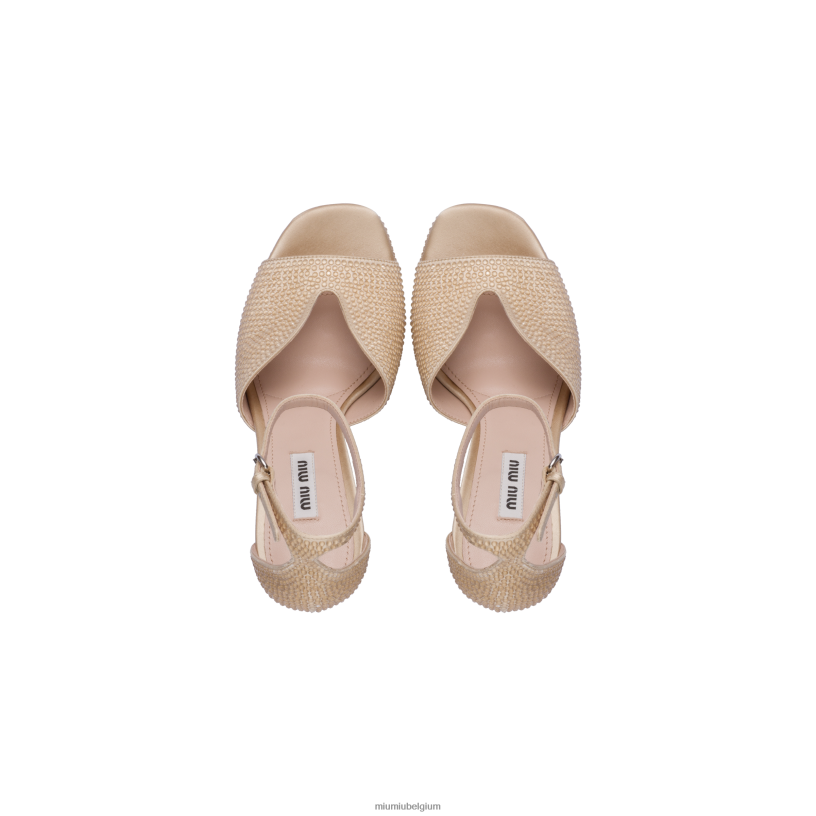 Miu Miu zandbeigesatijnen plateausandalen met kristallen N8F6L232 schoenen