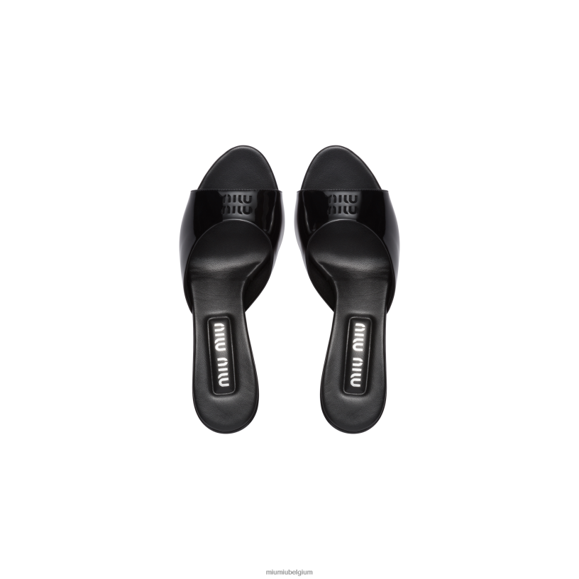 Miu Miu zwartsandalen van lakleer N8F6L214 schoenen