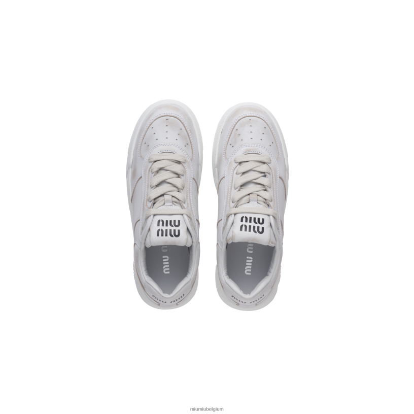 Miu Miu witgebleekt leren sneakers N8F6L295 schoenen