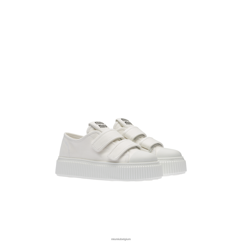 Miu Miu witspijkersneakers N8F6L298 schoenen