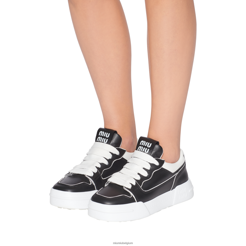 Miu Miu zwart witleren sneakers N8F6L294 schoenen