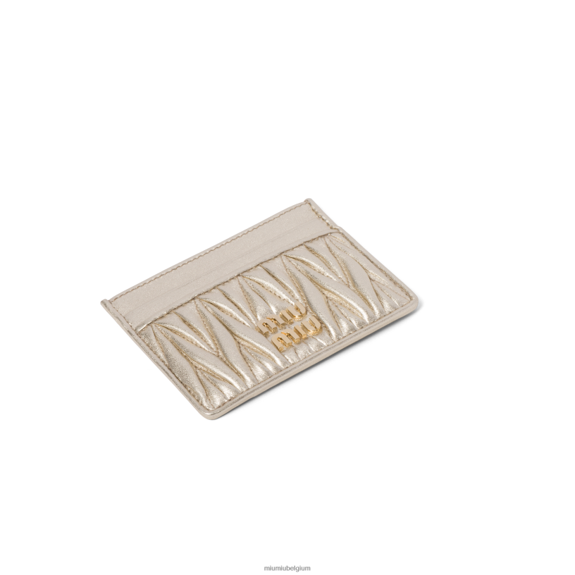 Miu Miu pyrietkaarthouder van gematteerd nappaleer N8F6L1043 verzameling