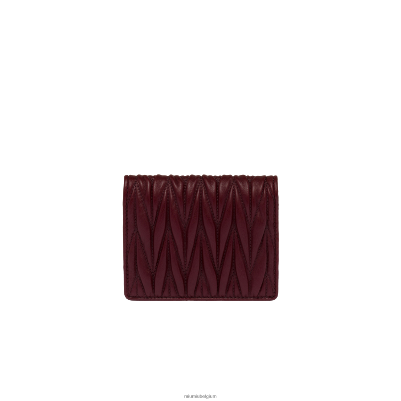 Miu Miu amarant rood/maïs geelkleine gematelasseerde nappa lederen portemonnee N8F6L1070 verzameling