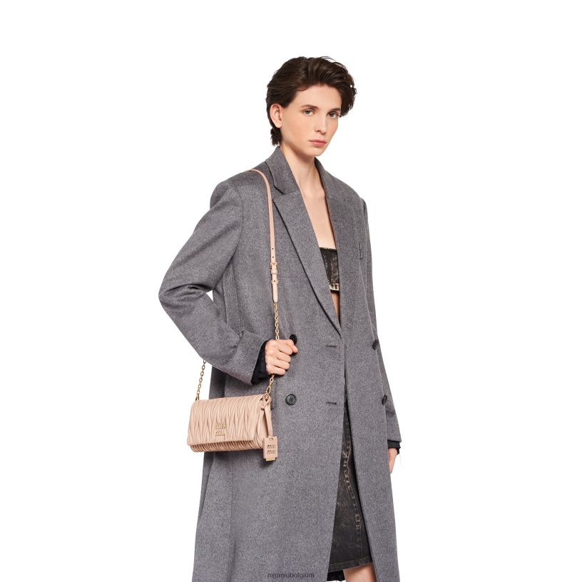 Miu Miu cameogematelasseerde schoudertas van nappaleer N8F6L74 verzameling