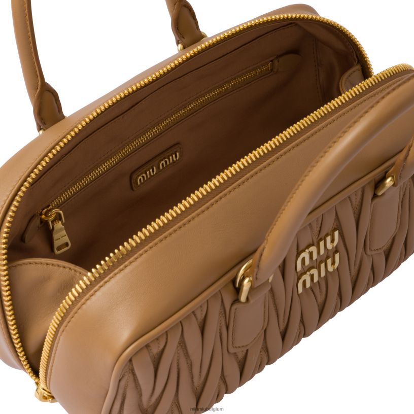 Miu Miu karamelArcadie gematelasseerde tas van nappaleer N8F6L47 verzameling