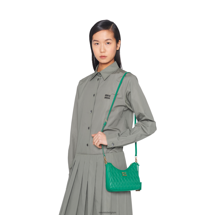 Miu Miu mangogematelasseerde schoudertas van nappaleer N8F6L59 verzameling