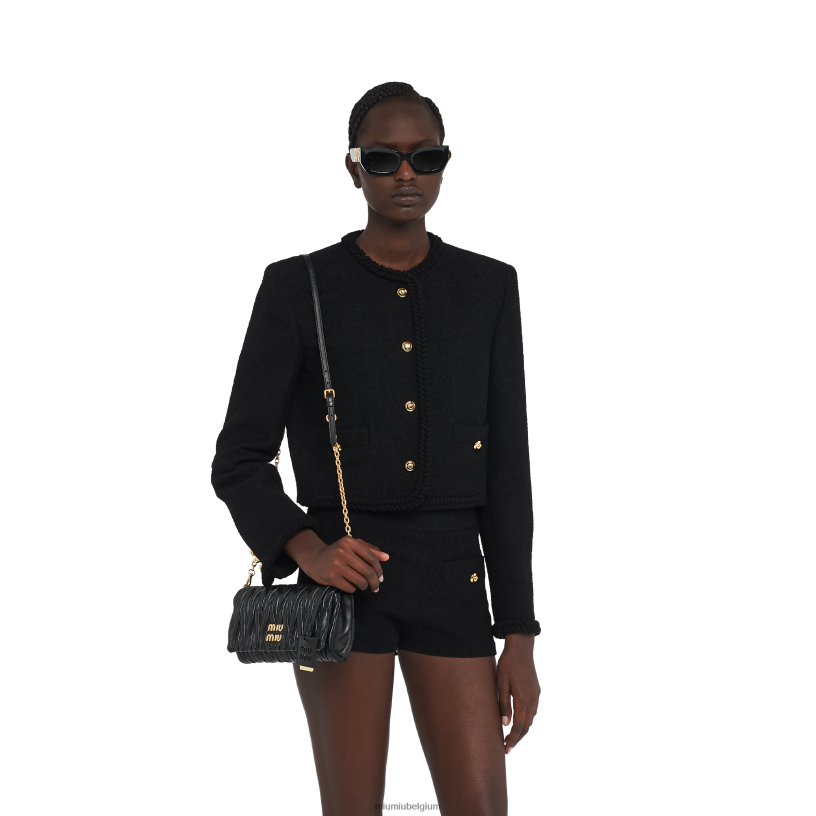 Miu Miu zwartgematelasseerde schoudertas van nappaleer N8F6L73 verzameling