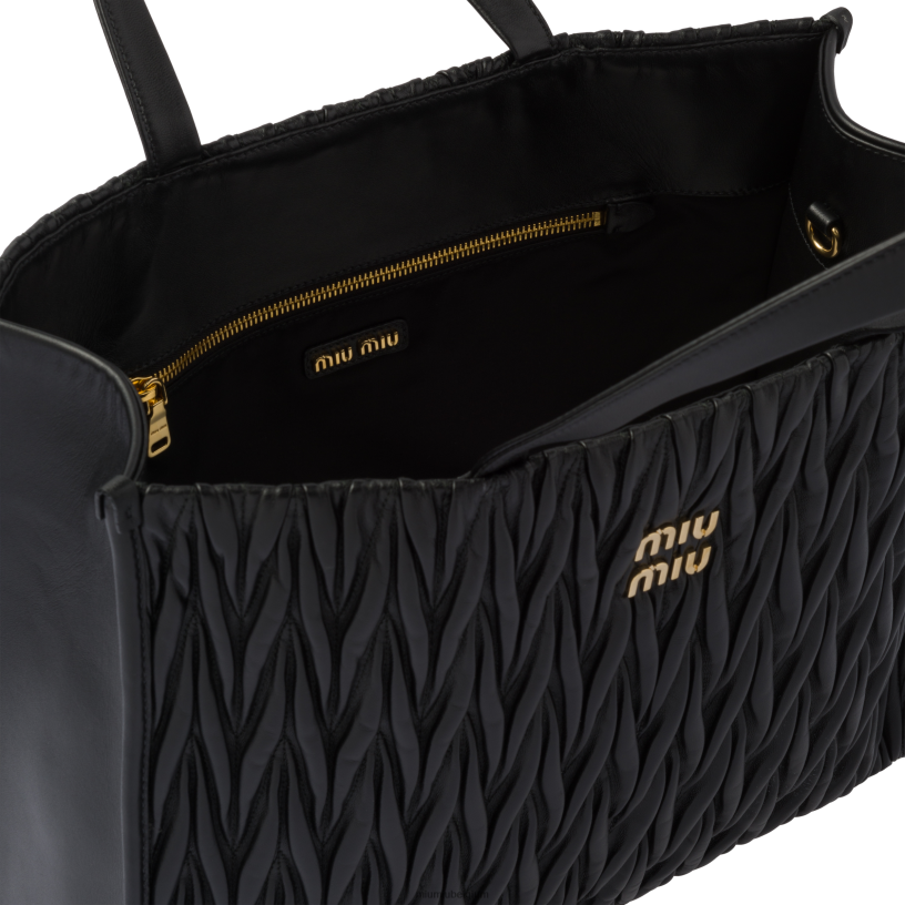 Miu Miu zwartmatelasse nappa lederen draagtas N8F6L54 verzameling