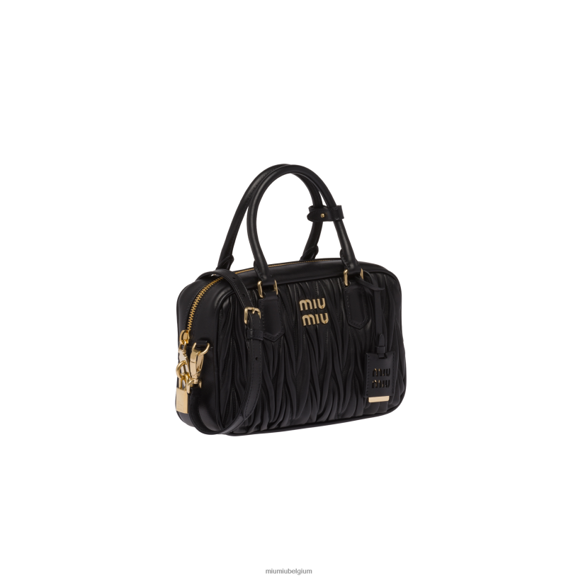 Miu Miu zwarttas van gematelasseerd nappaleer met handvat aan de bovenkant N8F6L69 verzameling