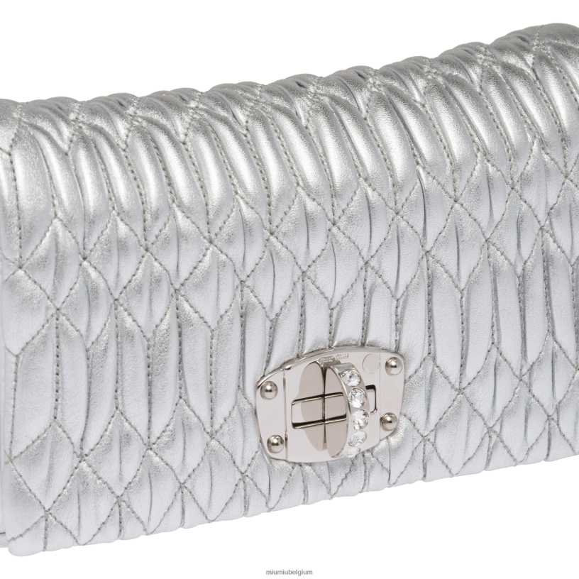 Miu Miu zilverkristallen nappaleer en kristallen minitas N8F6L167 verzameling