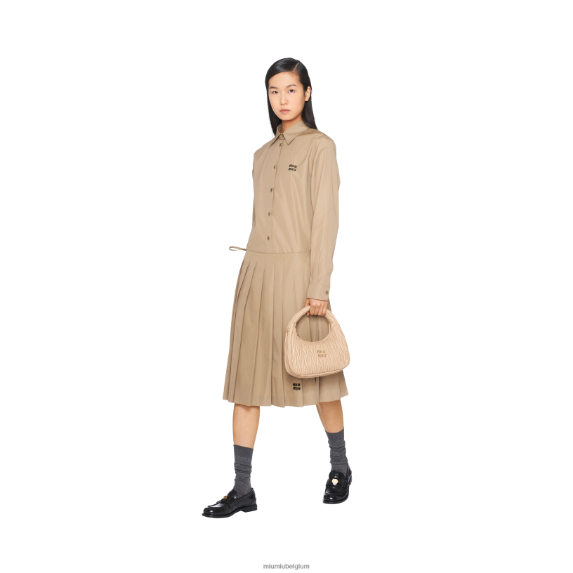 Miu Miu zandbeigedwaal gematelasseerde nappa lederen hobo tas N8F6L25 verzameling