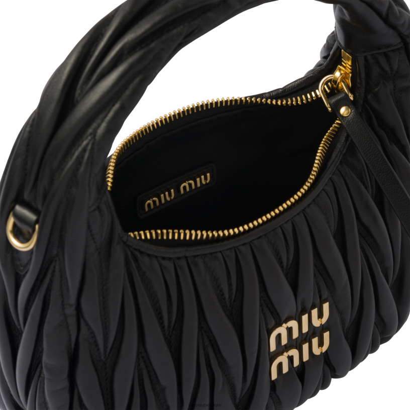 Miu Miu zwartdwaal matelasse mini hobo tas van nappaleer N8F6L16 verzameling