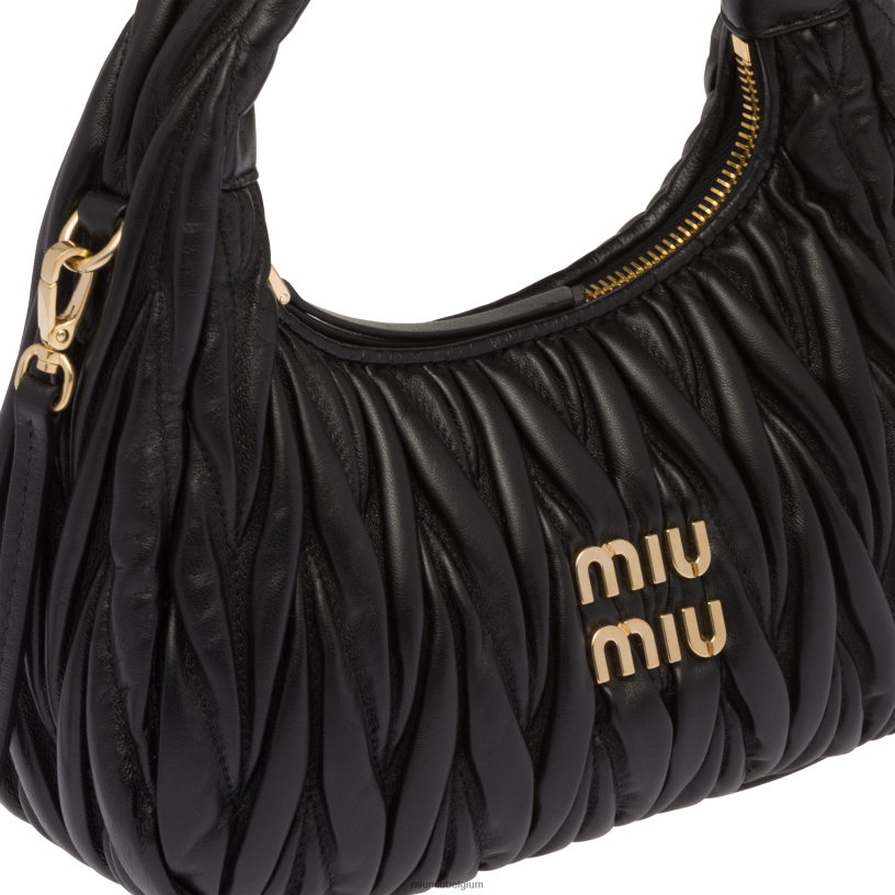 Miu Miu zwartdwaal matelasse mini hobo tas van nappaleer N8F6L16 verzameling