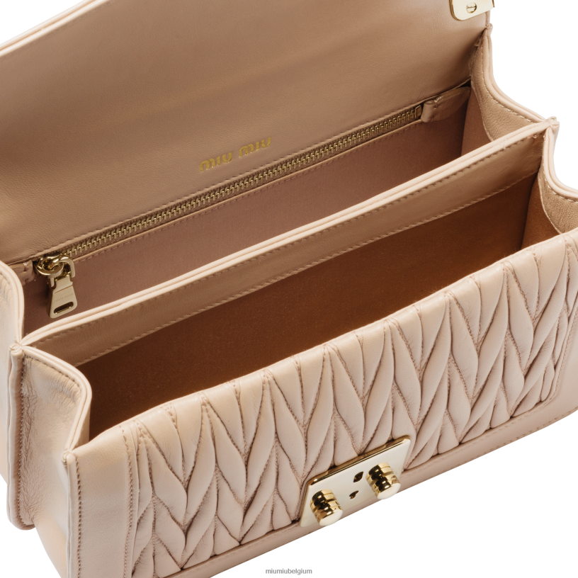 Miu Miu cameovertrouwelijk gematelasseerde nappa lederen tas N8F6L115 verzameling